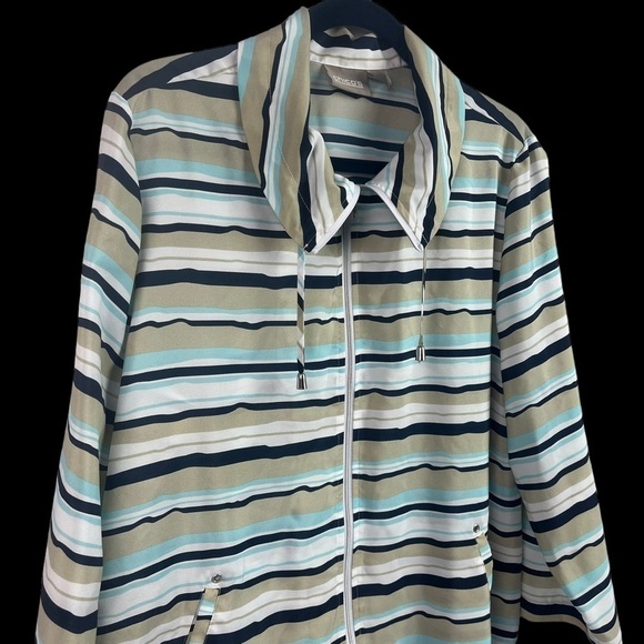 Chicos Womens Lightweight Jacket Cover Up Full Zip Stipe Polyester Size 3 - Picture 4 of 10